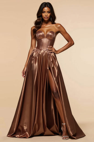 Marron A-ligne sans bretelles Corset long de bal avec fente